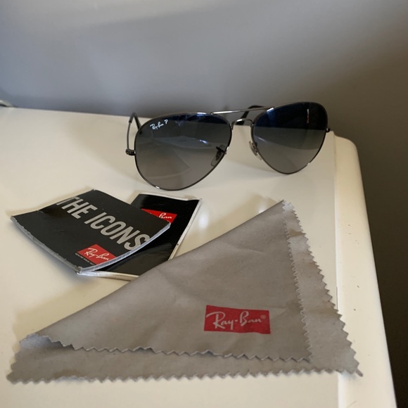 Ray Ban Polarized Icon Aviators - Picture 4 of 4